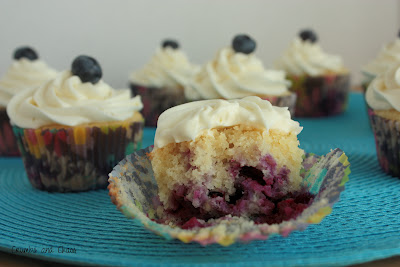 blueberry lime cupcakes 1