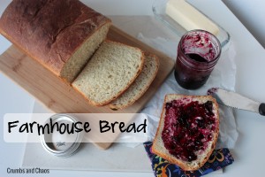 Farmhouse Bread | Crumbs and Chaos #bread www.crumbsandchaos.dreamhosters.com