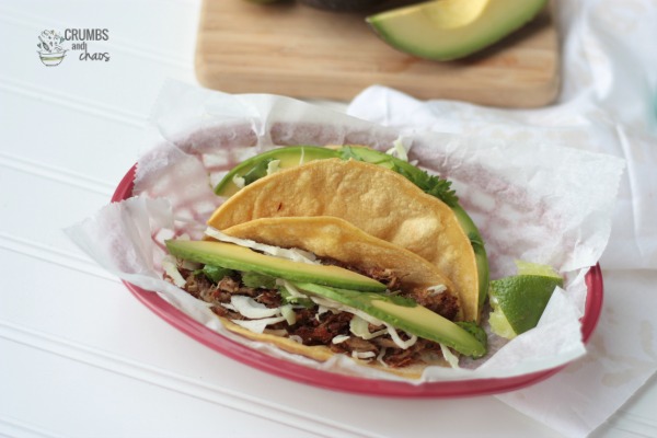 Crispy Pork Carnitas | Crumbs and Chaos #tacos #Mexicanfood #pork #maindish www.crumbsandchaos.dreamhosters.com