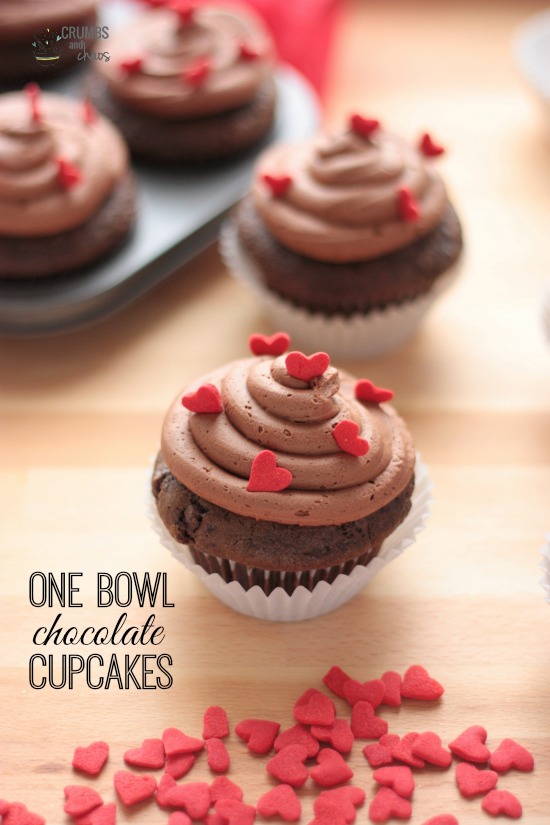 One Bowl Chocolate Cupcakes | Crumbs and Chaos