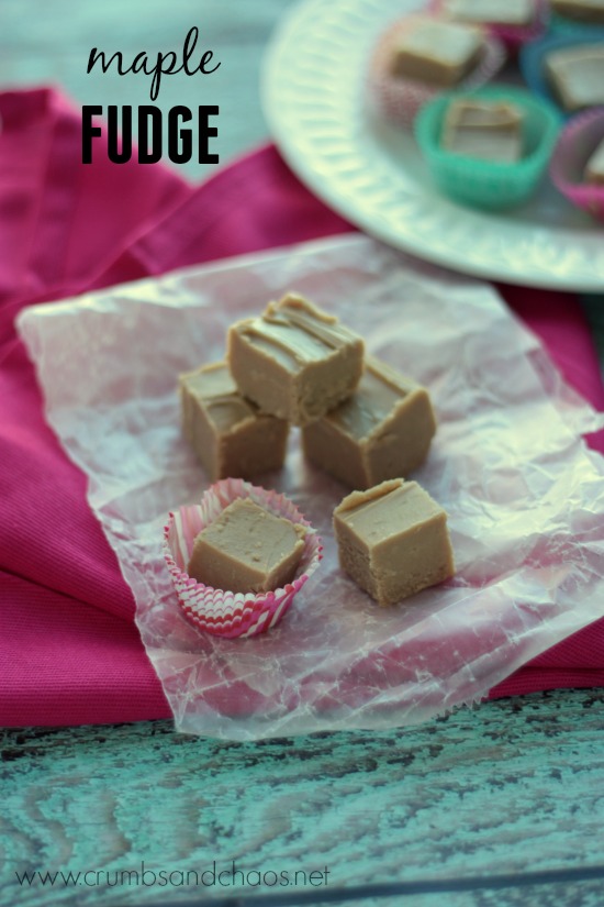 Maple Fudge | recipe on www.crumbsandchaos.dreamhosters.com