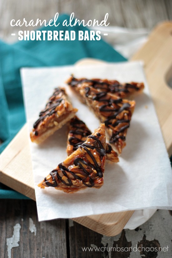 Caramel Almond Shortbread Bars | recipe on www.crumbsandchaos.dreamhosters.com