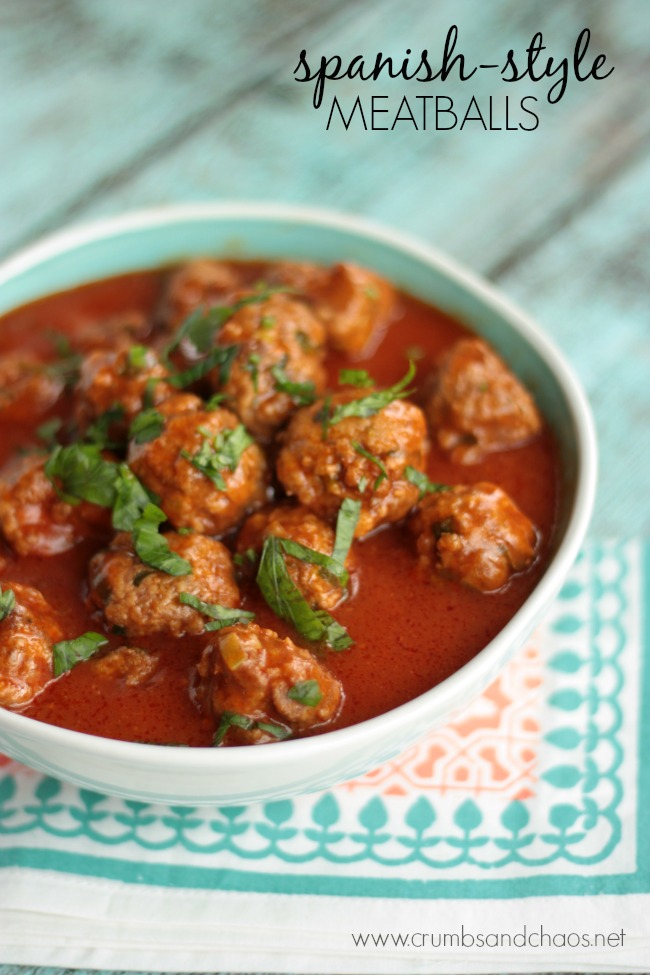 Spanish-Style Meatballs | recipe on Crumbs and Chaos