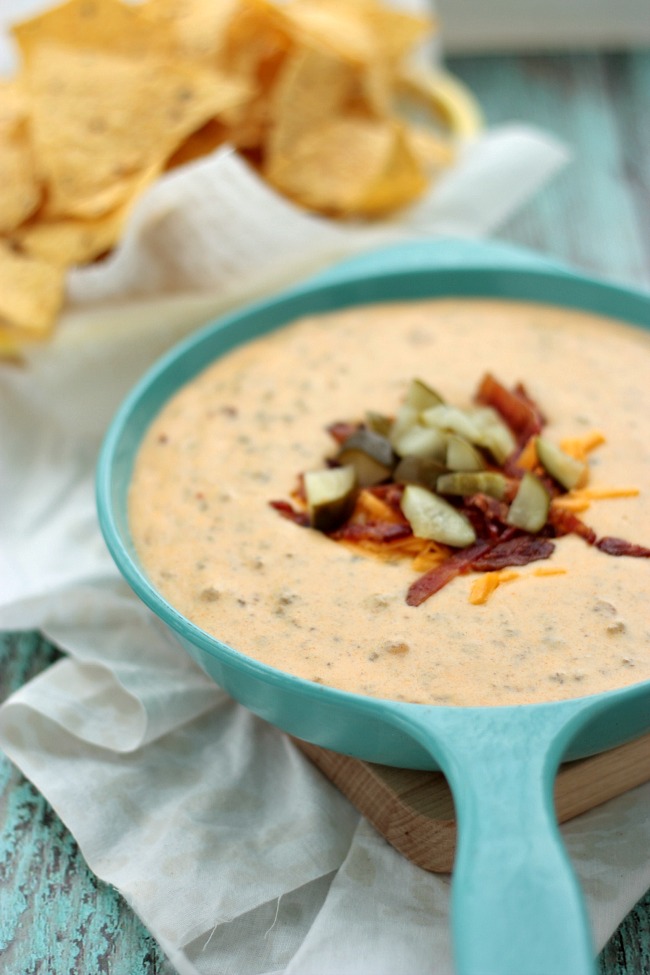 Bacon Cheeseburger Queso Dip | recipe by Crumbs and Chaos