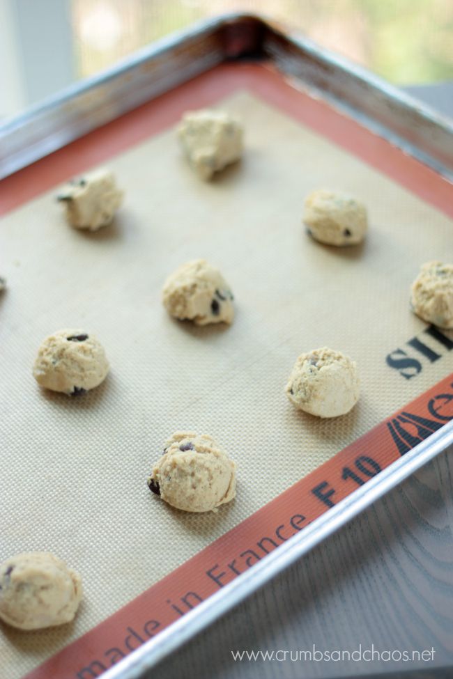 Brown Sugar Chocolate Chip Cookies | Crumbs and Chaos