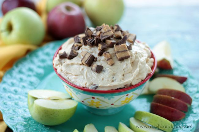 Peanut Butter Cup Apple Dip | Crumbs and Chaos